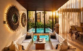 Trobbu Boutique Collection Riviera Maya